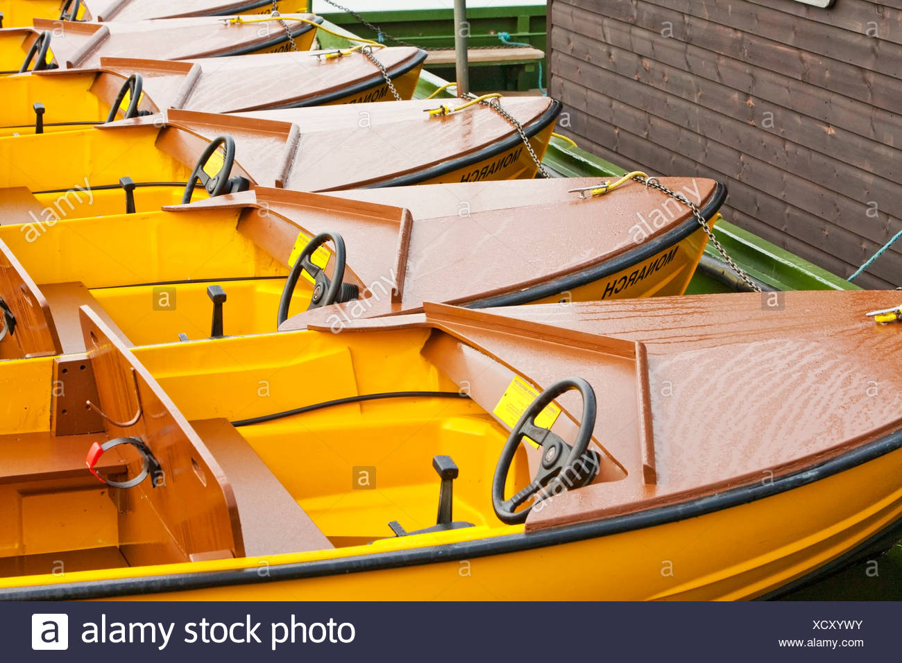 River Boat Hire Stock Photos &amp; River Boat Hire Stock ...