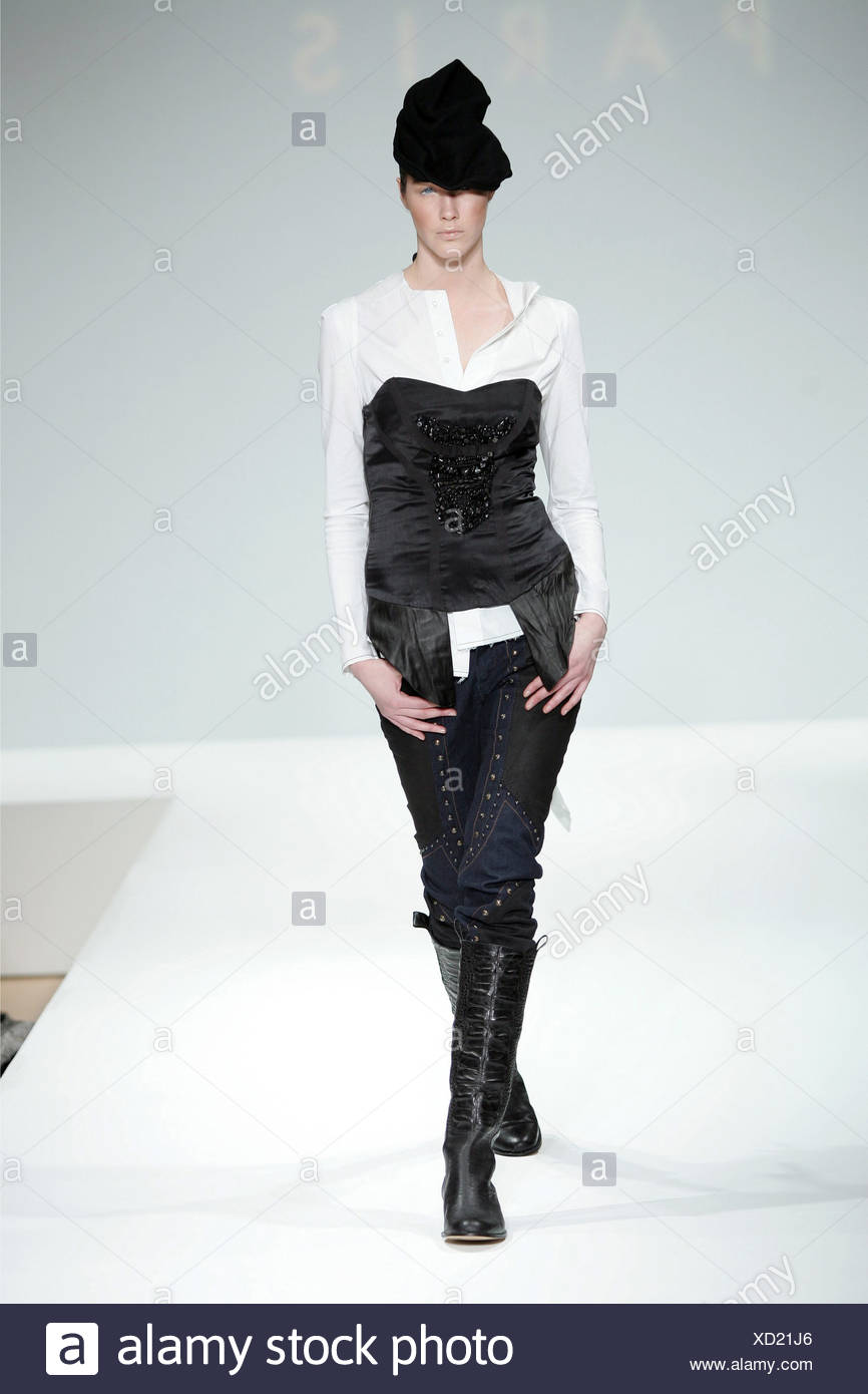 shirt to wear under corset