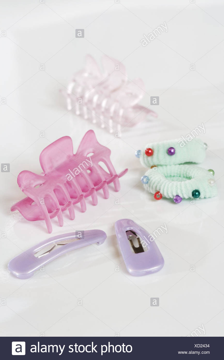 hair slides and clips