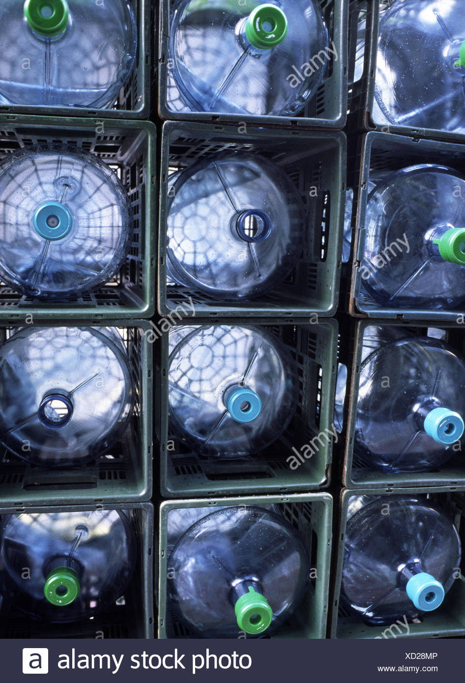 Cases Of Water High Resolution Stock Photography and Images Alamy