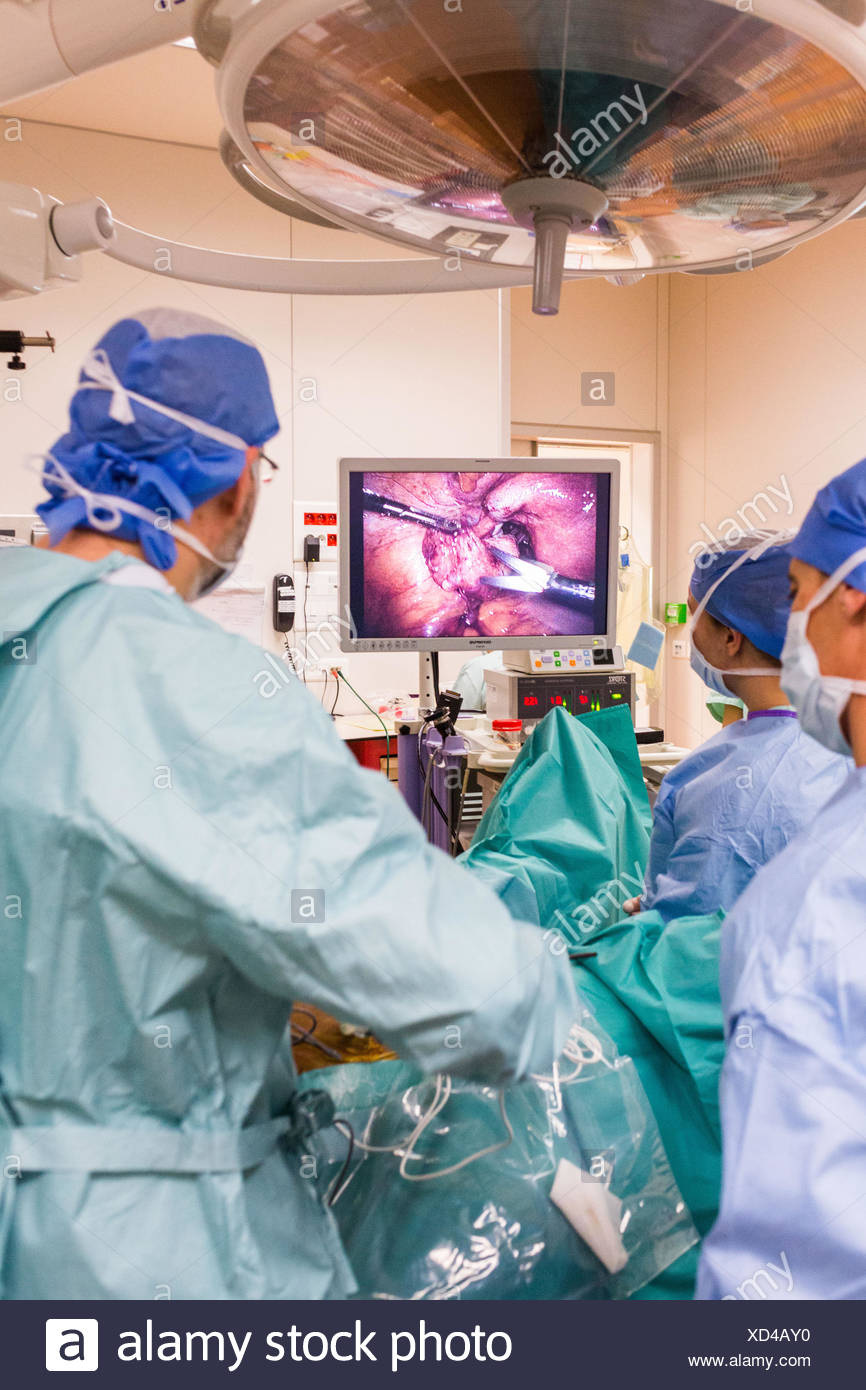 Endometriosis Laparoscopy Surgery High Resolution Stock Photography and Images Alamy