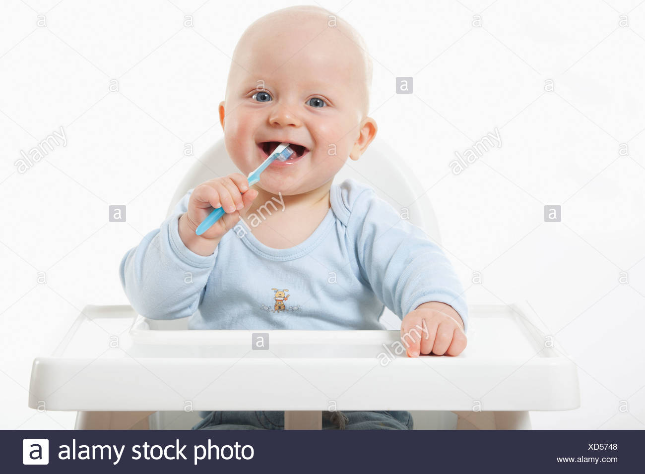 brushing 11 month old teeth