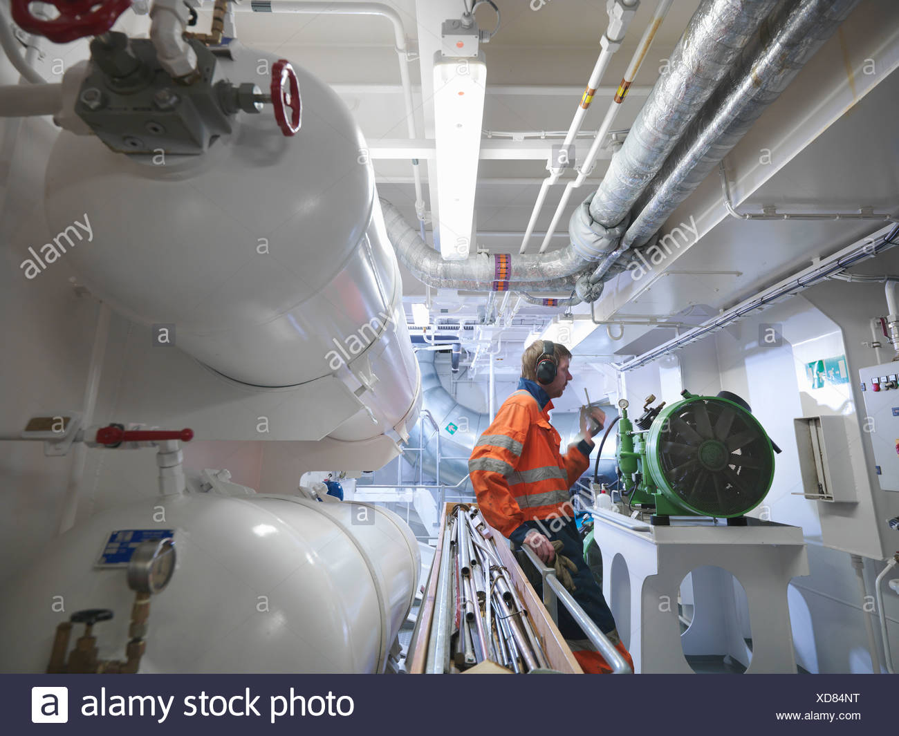 Ship Engine Room High Resolution Stock Photography and Images Alamy