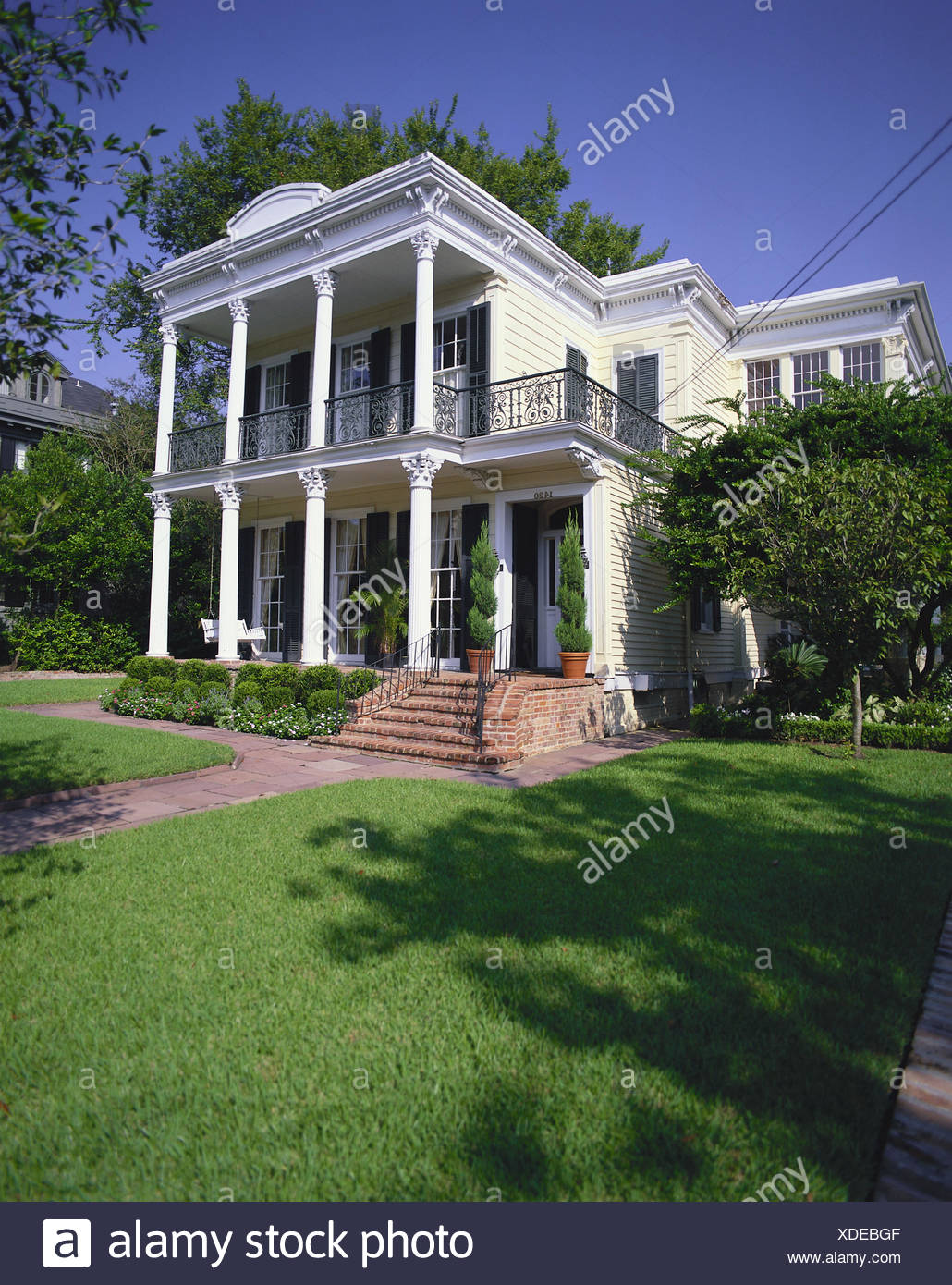 New Orleans Style House High Resolution Stock Photography and Images