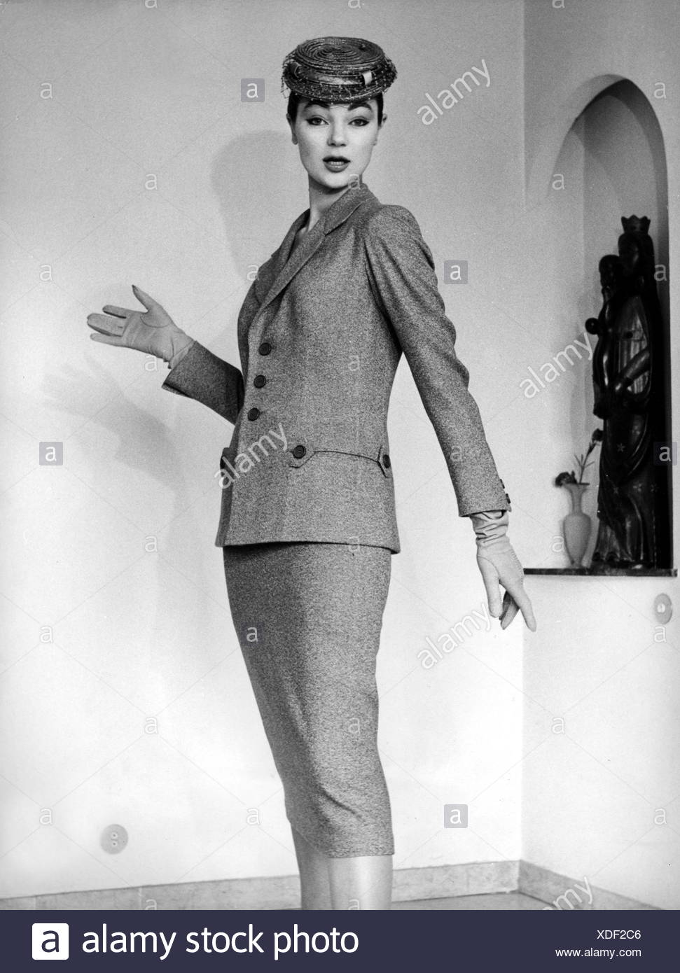 roman ladies trouser suits