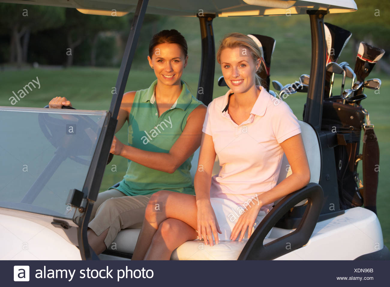 buggy in golf