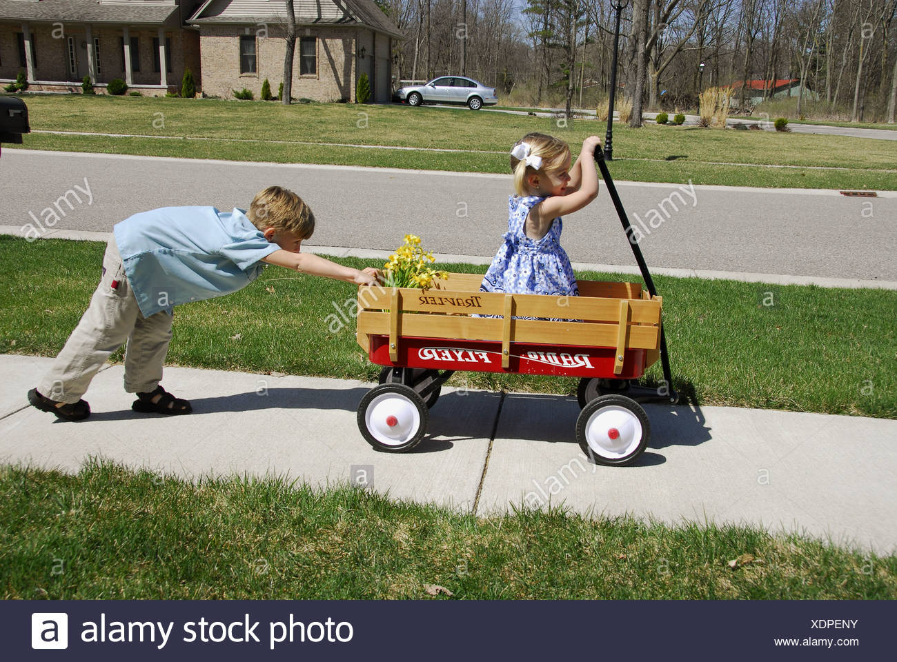 toddler push wagon