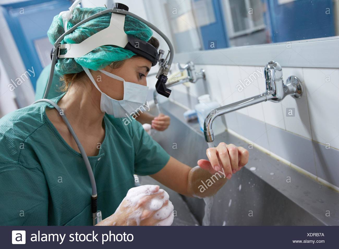 Surgical Handwashing High Resolution Stock Photography and Images Alamy
