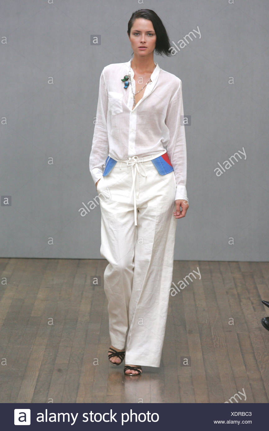 baggy shirt with belt