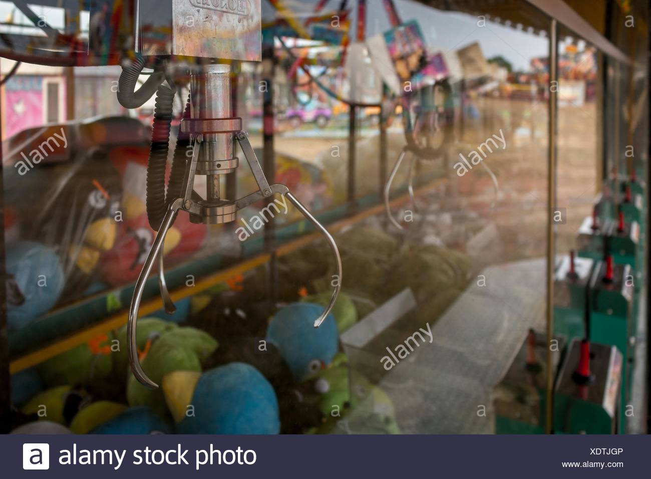 carnival claw machine