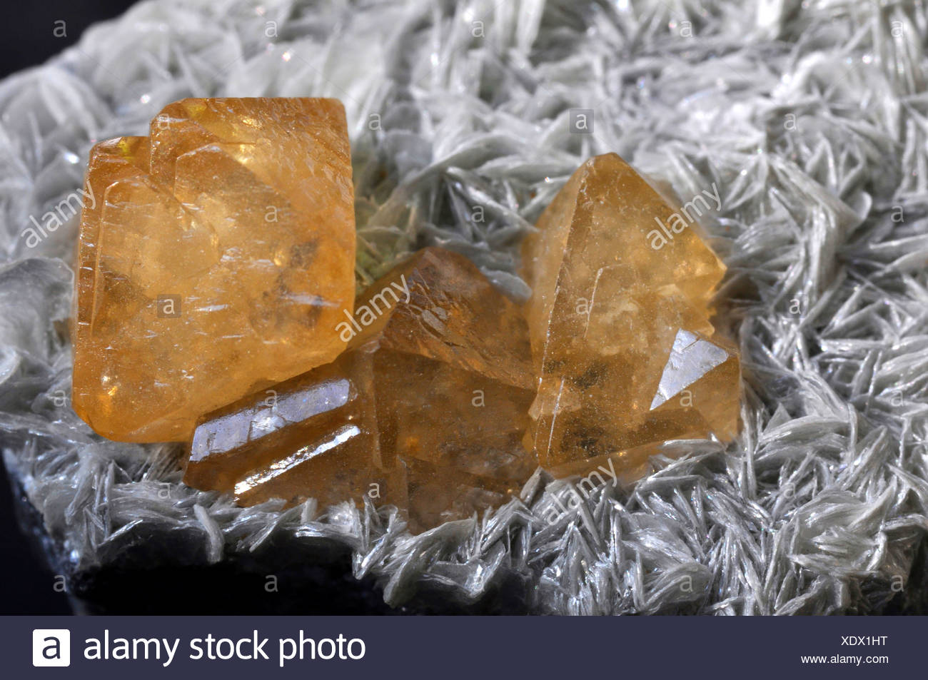 Tetragonal Mineral High Resolution Stock Photography and Images - Alamy