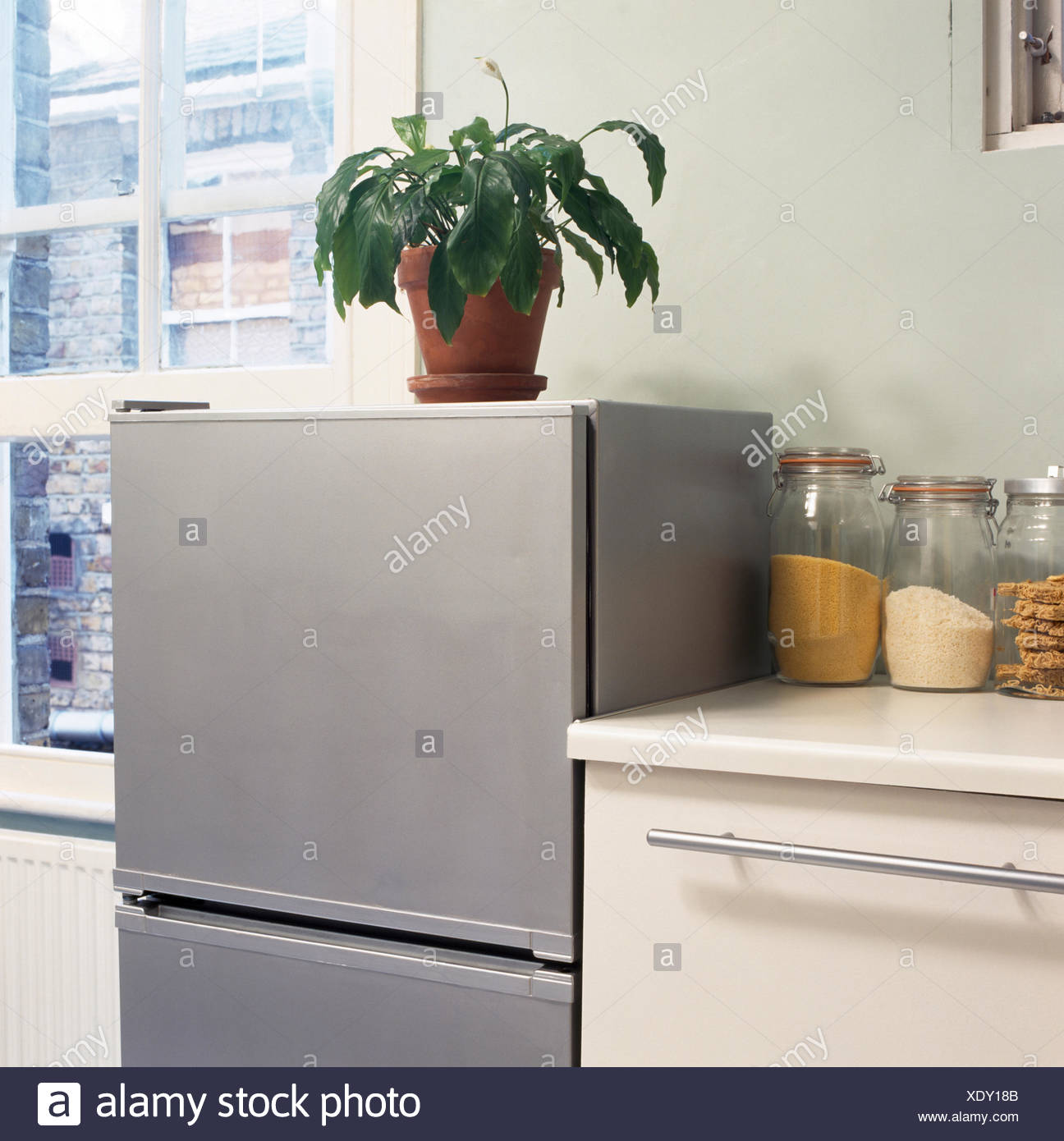 Fridge Freezer Kitchen High Resolution Stock Photography And Images Alamy