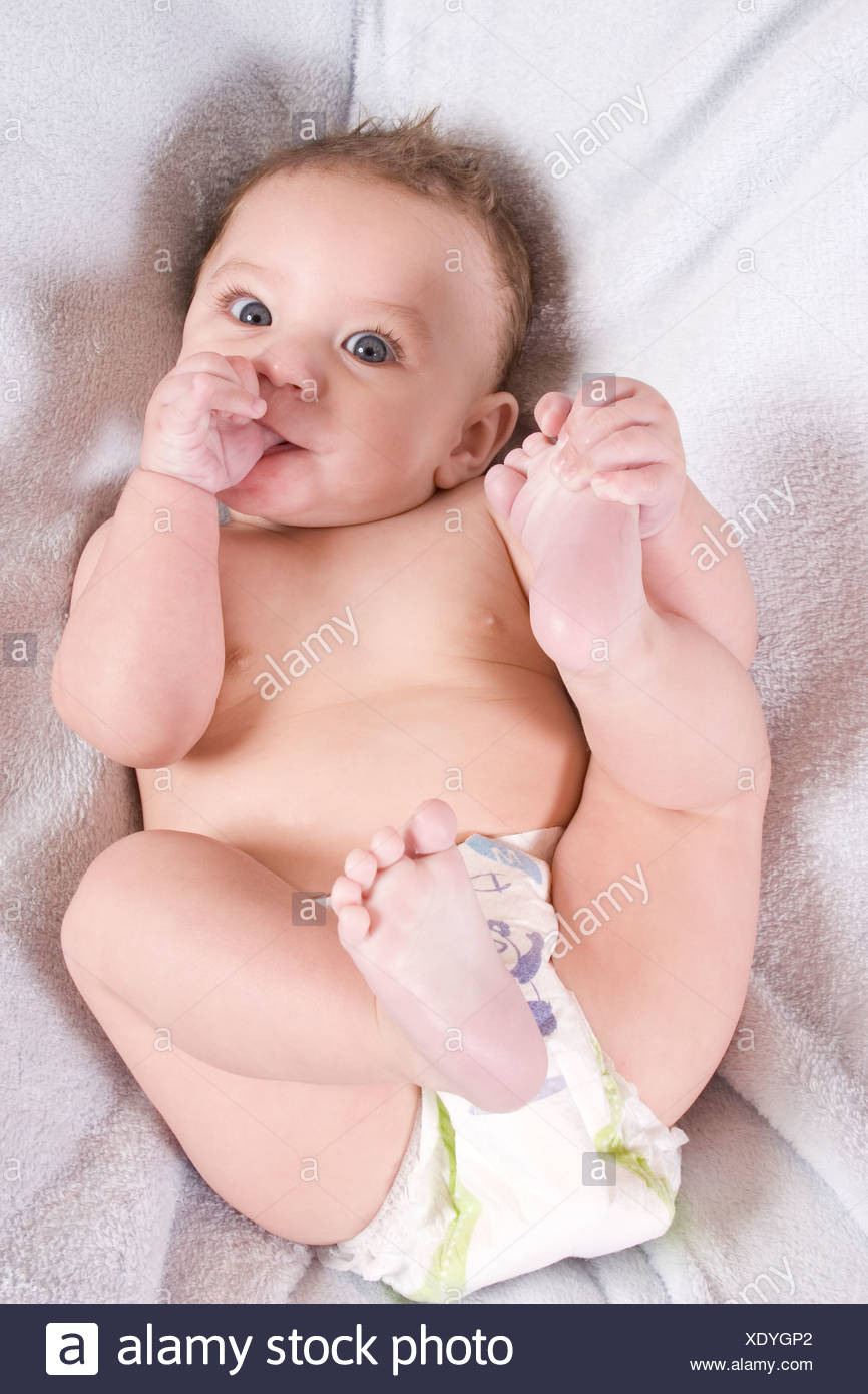 diaper for 6 month baby