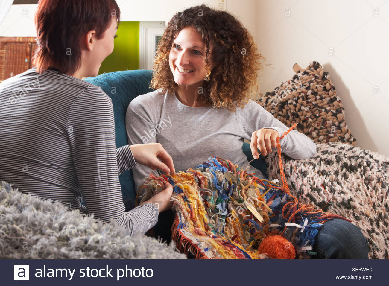Women Knitting Friends High Resolution Stock Photography And Images Alamy