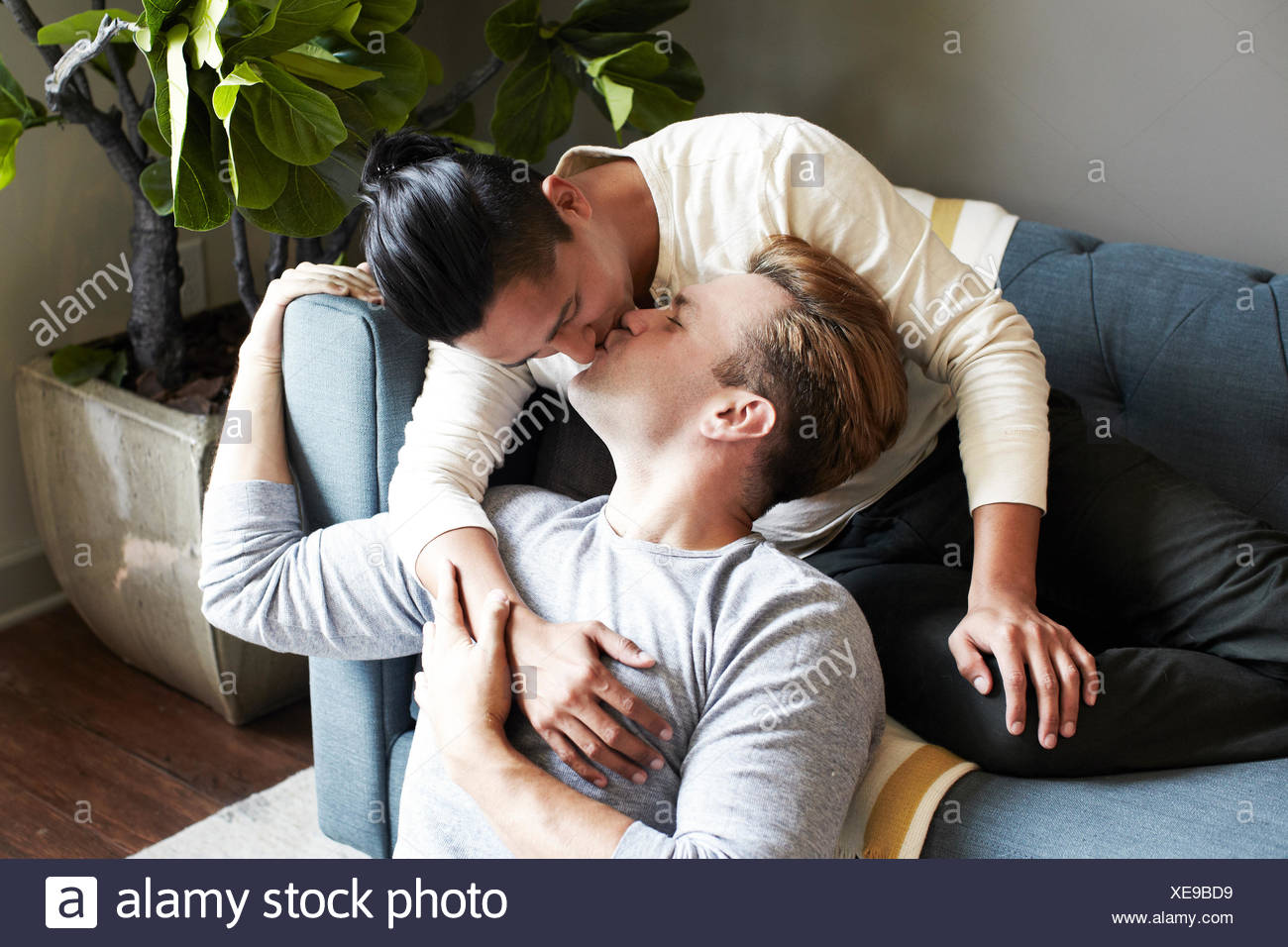 Young gay kissing Shemale super dick
