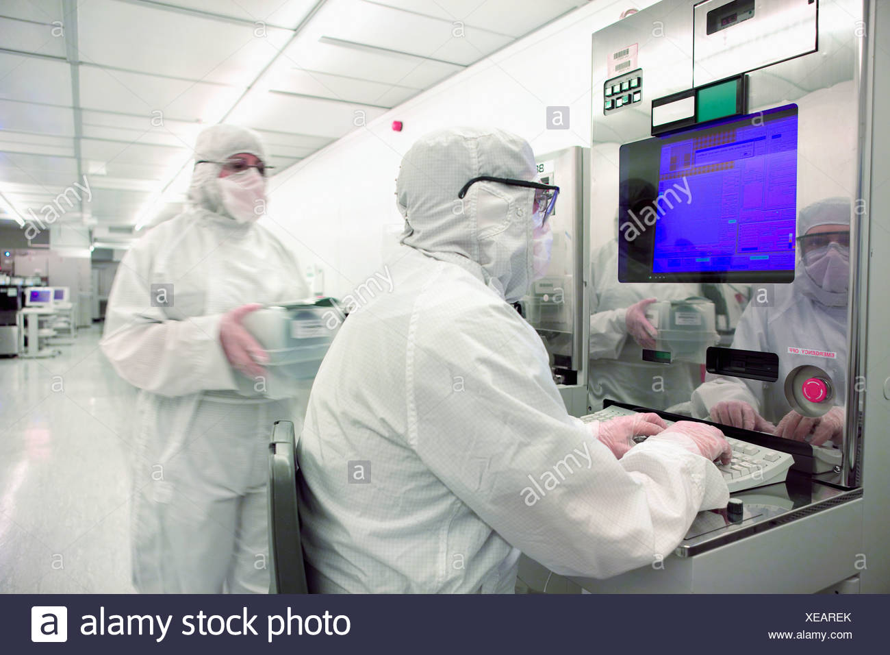 Clean Room Manufacturing Stock Photos Clean Room