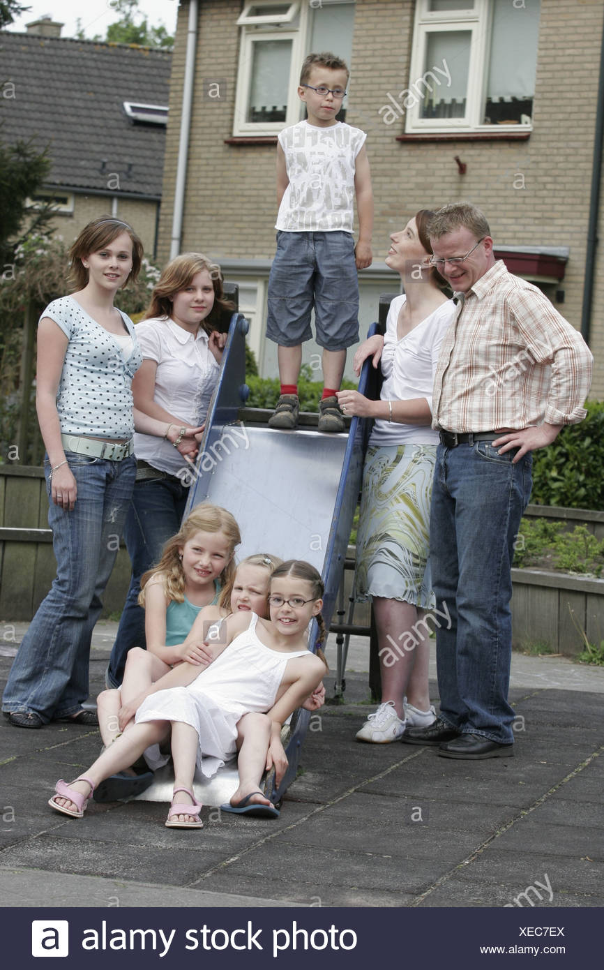 Stepfamily High Resolution Stock Photography and Images - Alamy