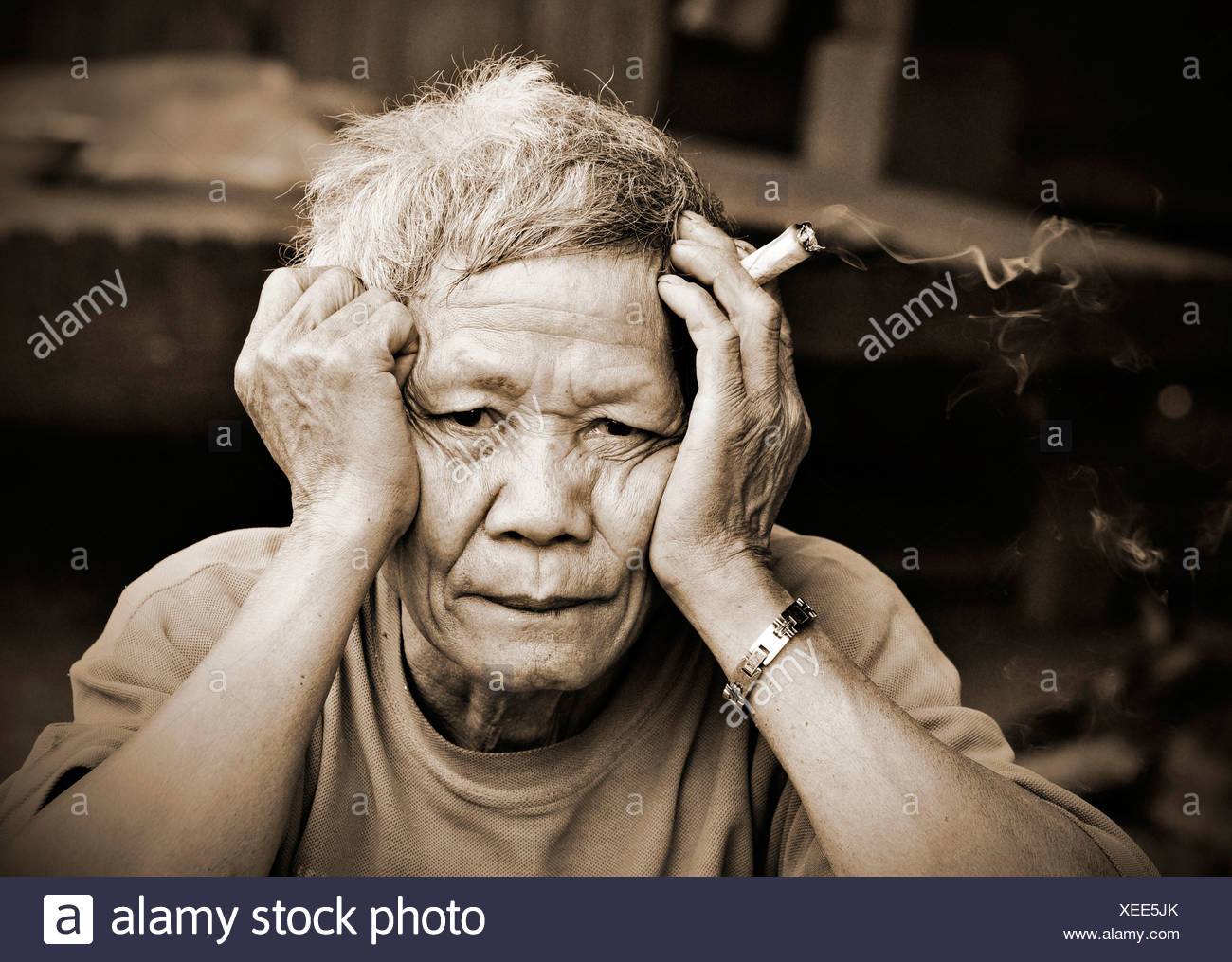 Old Man Head In Hands High Resolution Stock Photography and Images - Alamy