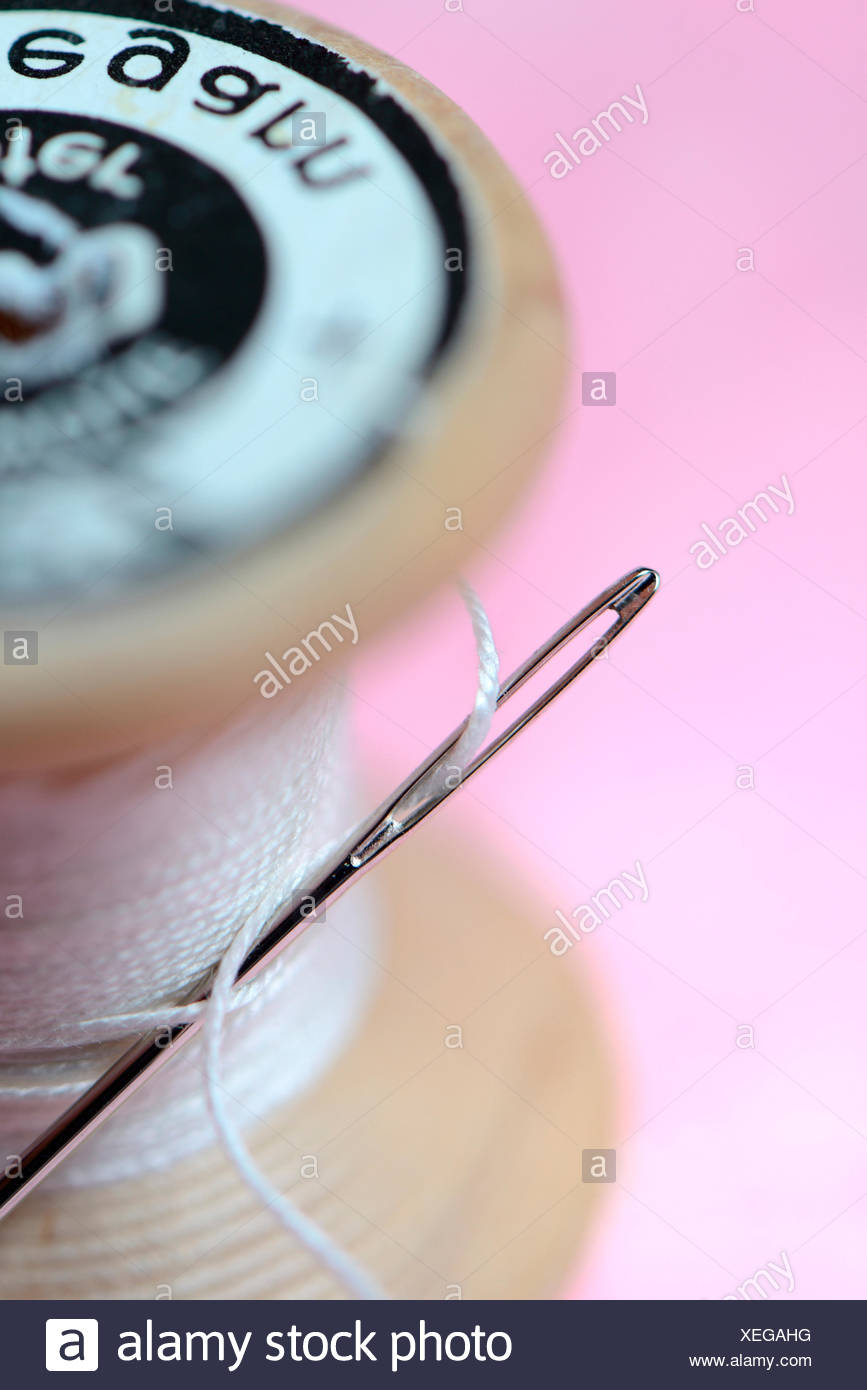 Needle And Cotton High Resolution Stock Photography and Images Alamy