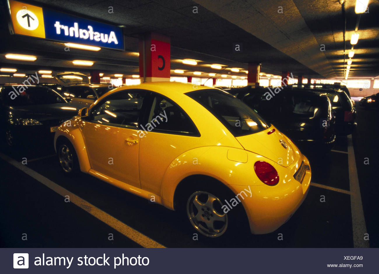 Underground Parking Vw Beatle Cars Park Inside Parking Lot