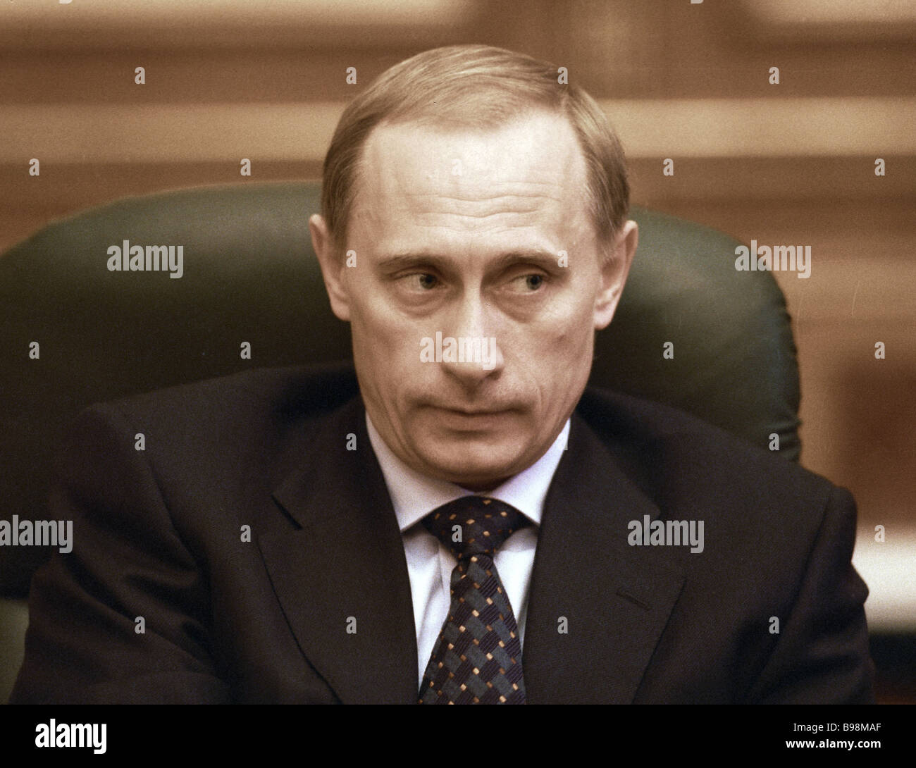 Владимир Путин премьер-министр 1999
