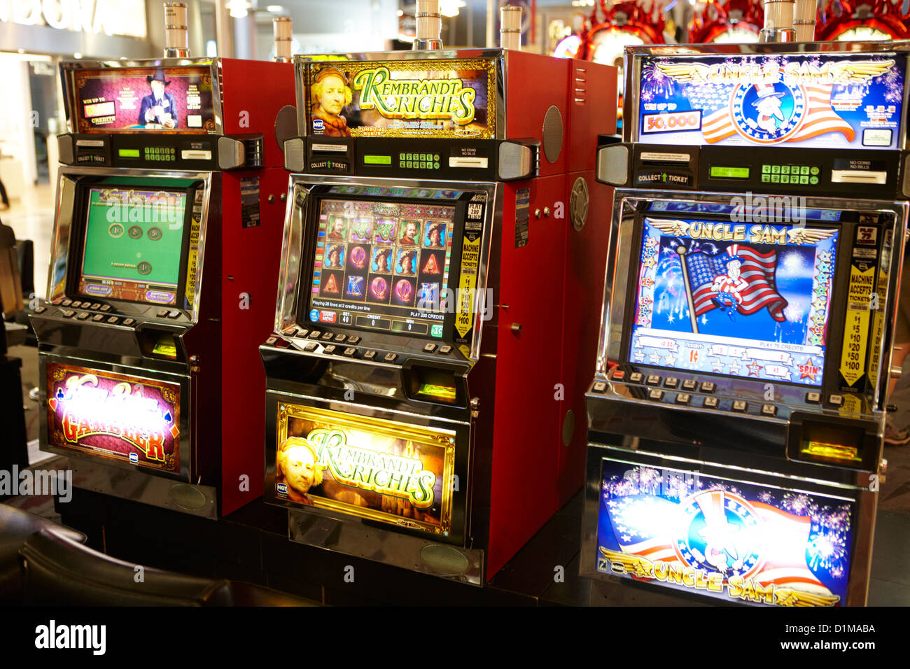 Slot