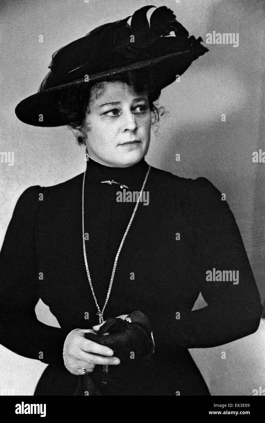 Алла Тарасова актриса