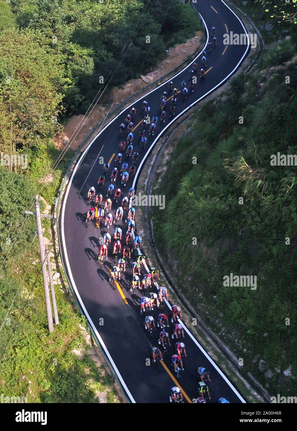 Pingxiang. 19 Sep, 2019. Radfahrer konkurrieren während der dritten Stufe der 10. Tour der Poyang See in Pingxiang, der ostchinesischen Provinz Jiangxi, Sept. 18, 2019. Quelle: Xinhua/Alamy leben Nachrichten Stockfoto