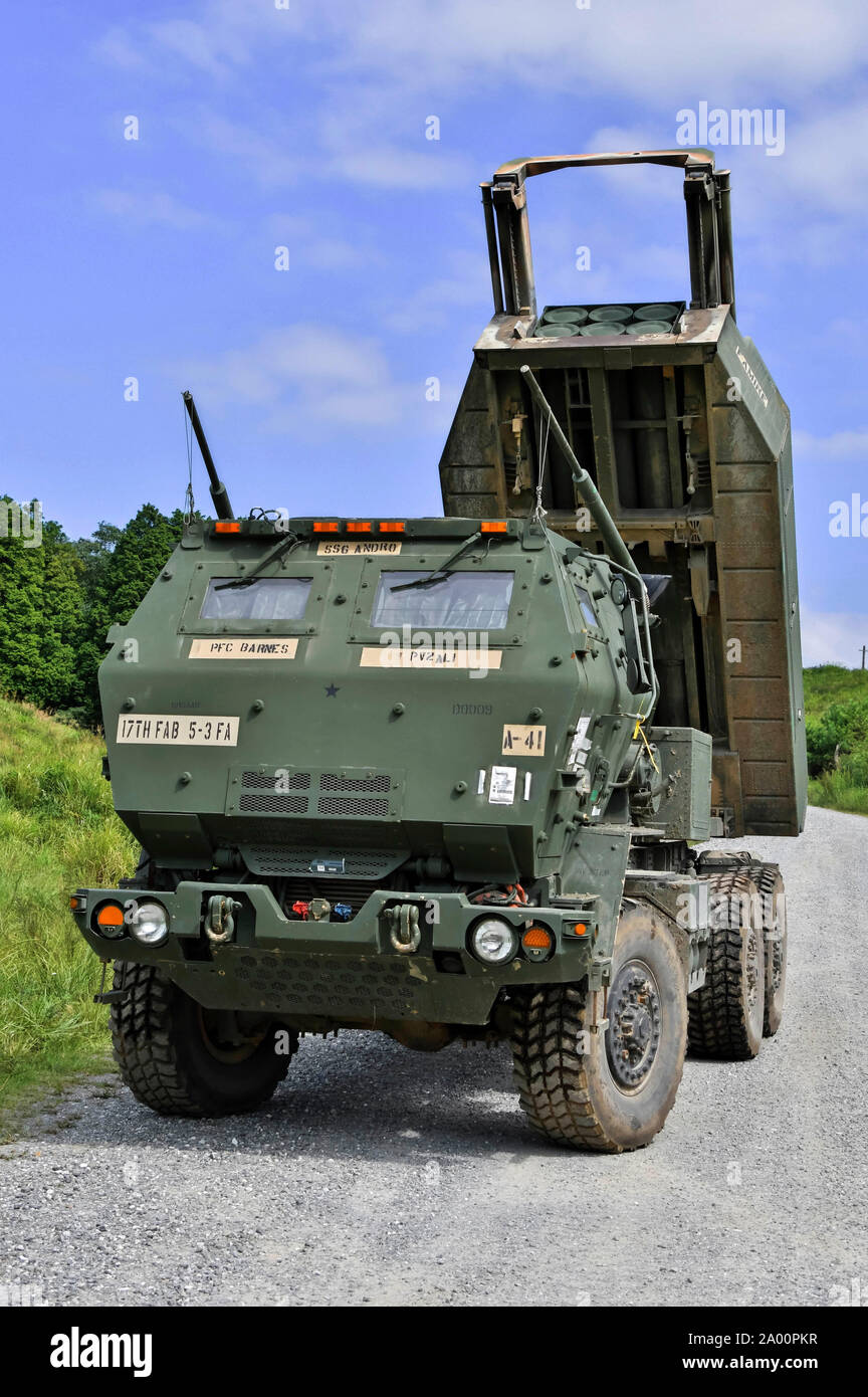 Yamoto, Japan. 17 Sep, 2019. Die US-Armee Artillerie Raketensystem M142 in den Vereinigten Staaten und Japan militärische gemeinsame Einsatz von 'Orient Shield 2019' an Oyanohara Force Base. Yamato, 17.09.2019 | Verwendung der weltweiten Kredit: dpa/Alamy leben Nachrichten Stockfoto