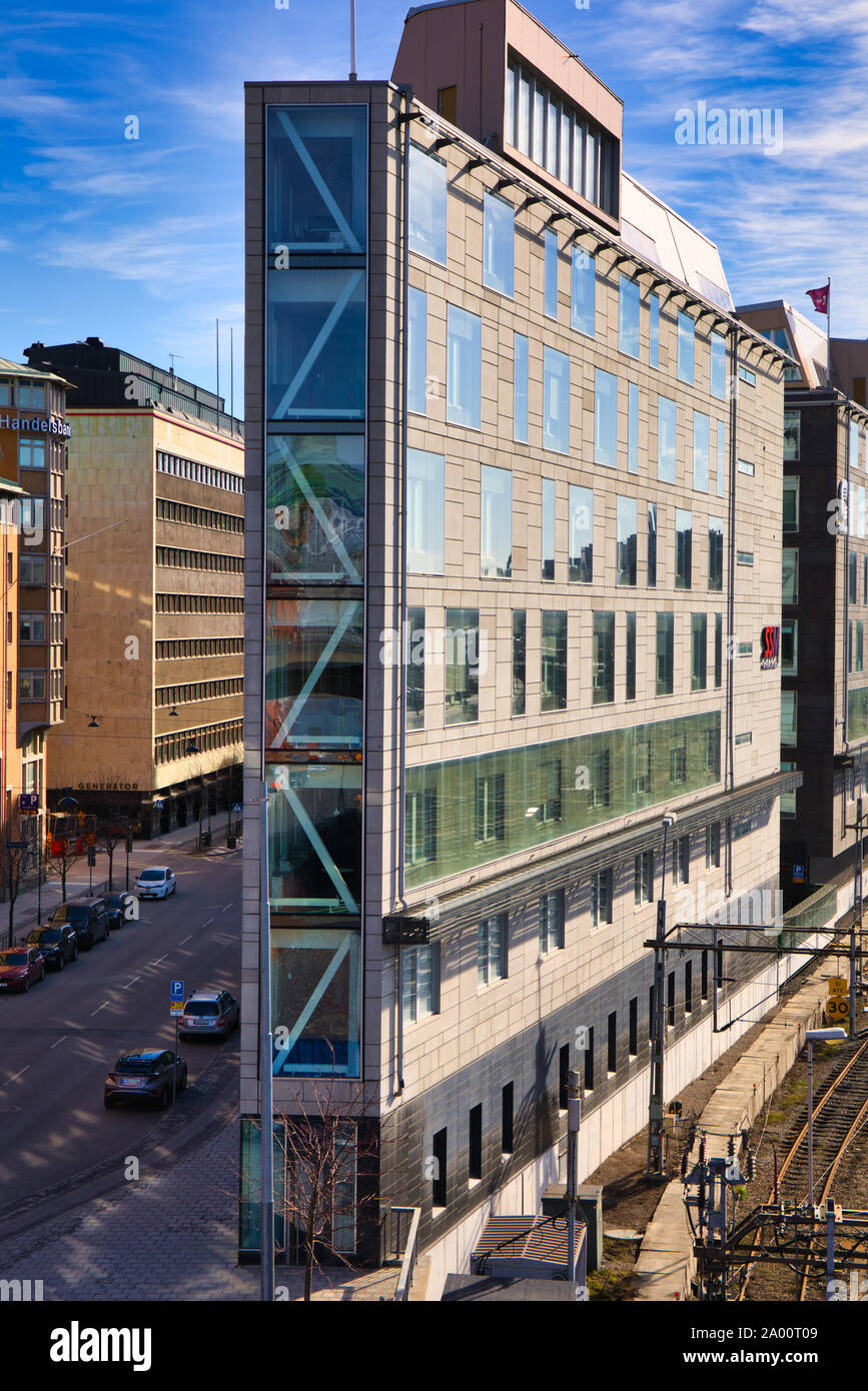 Flat Iron Building, die zwischen Torsgatan und Stockholmer Hauptbahnhof, Norrmalm, Stockholm, Schweden steht Stockfoto