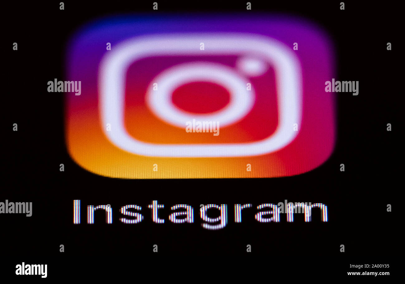 Abbildung - 17. September 2019, Hessen, Rüsselsheim: Instagram's Logo kann auf einem Smartphone Display angezeigt werden. Foto: Silas Stein/dpa Stockfoto