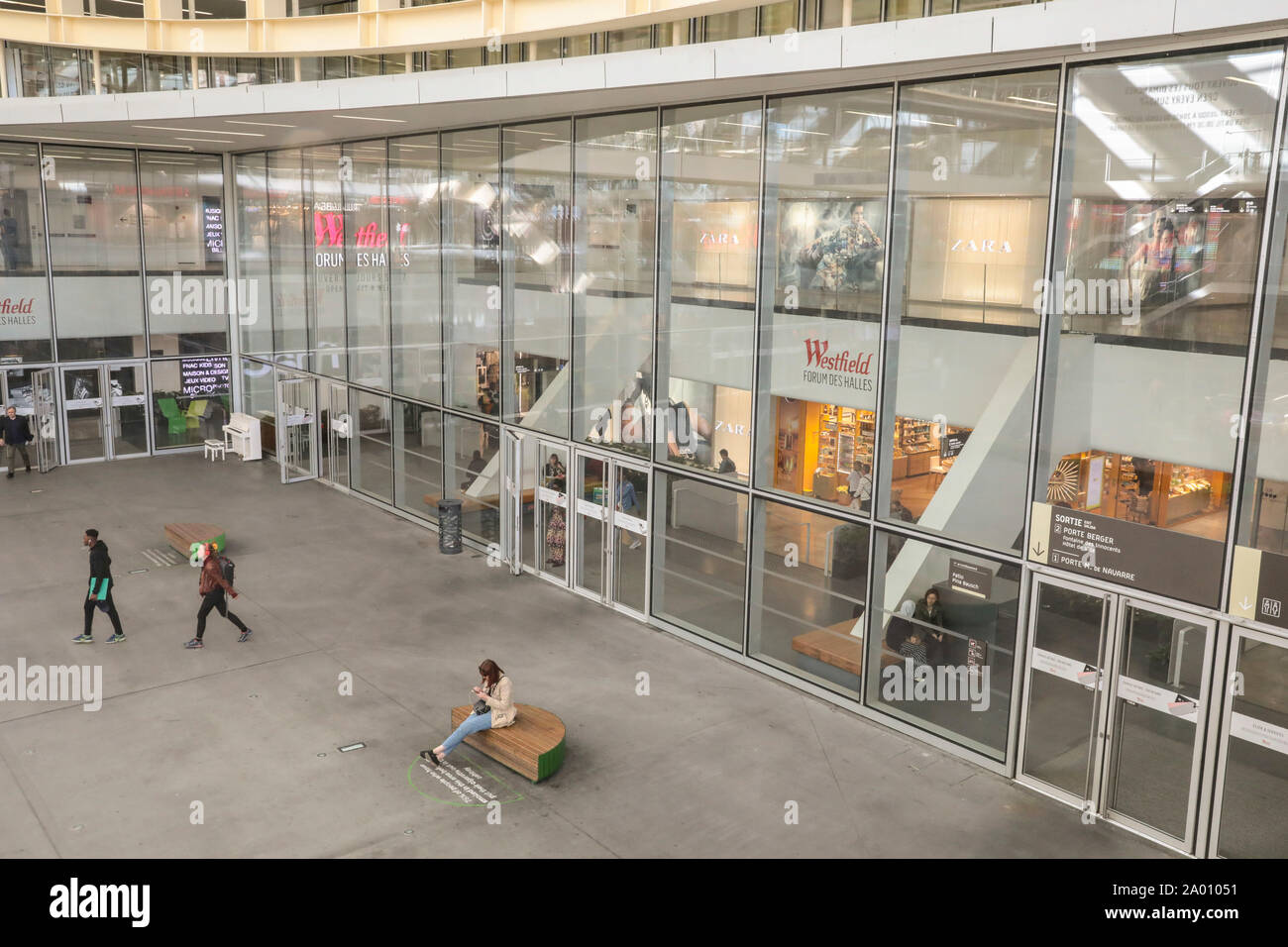 FORUM DES HALLES DEVIENT WESTFIELD Forum des Halles Stockfoto