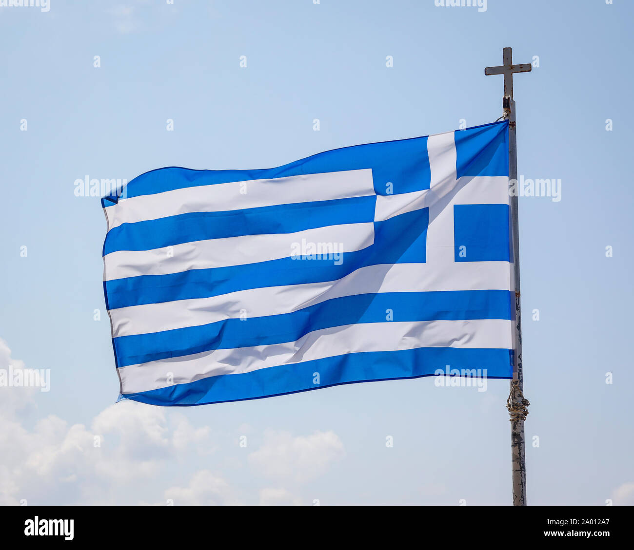 Kyparissia, Peloponnes, Griechenland - Griechische Flagge. Kyparissia, Messenien, Peloponnes, Griechenland - griechischen Fahne. Stockfoto