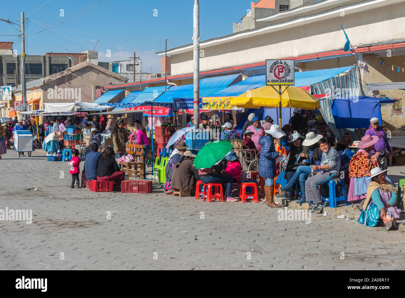 Jährliche Fest zu Ehren der Jungfrau Urkupiña, Uyuni, Potosi, Bolivien, Lateinamerika Stockfoto Jährliche Fest zu Ehren der Jungfrau Urkupiña, Uyuni, Potosi, Bolivien, Lateinamerika Stockfoto