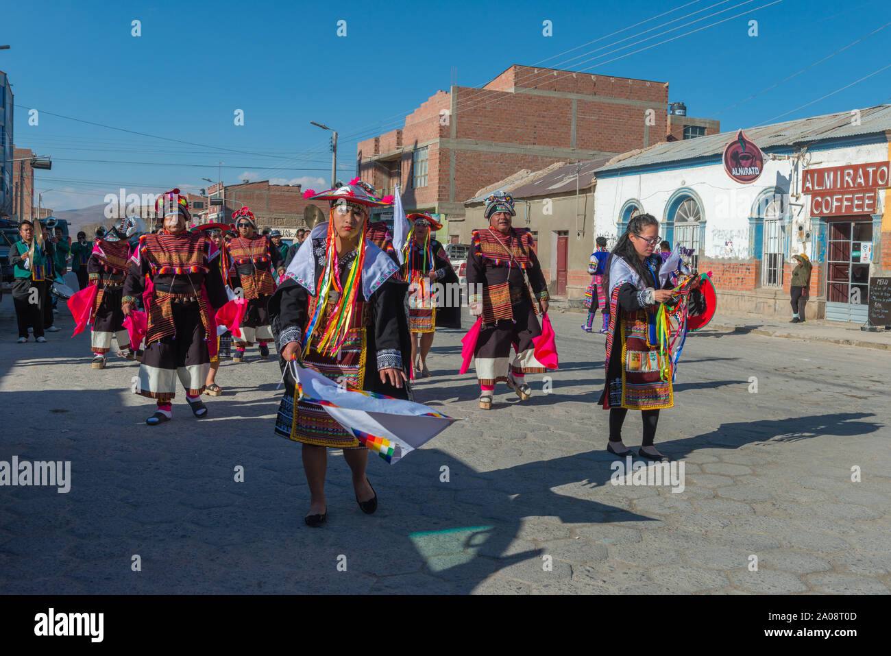 Jährliche Fest zu Ehren der Jungfrau Urkupiña, Uyuni, Potosi, Bolivien, Lateinamerika Stockfoto Jährliche Fest zu Ehren der Jungfrau Urkupiña, Uyuni, Potosi, Bolivien, Lateinamerika Stockfoto