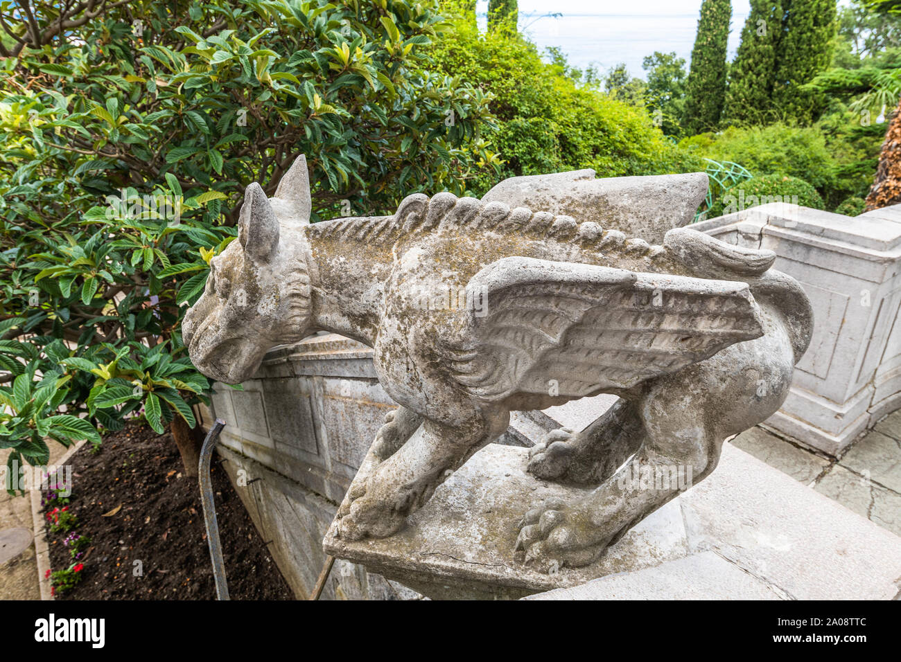 Chimera Skulptur über Liwadia Palast, die Residenz der russischen Zaren in Liwadia, Krim Stockfoto
