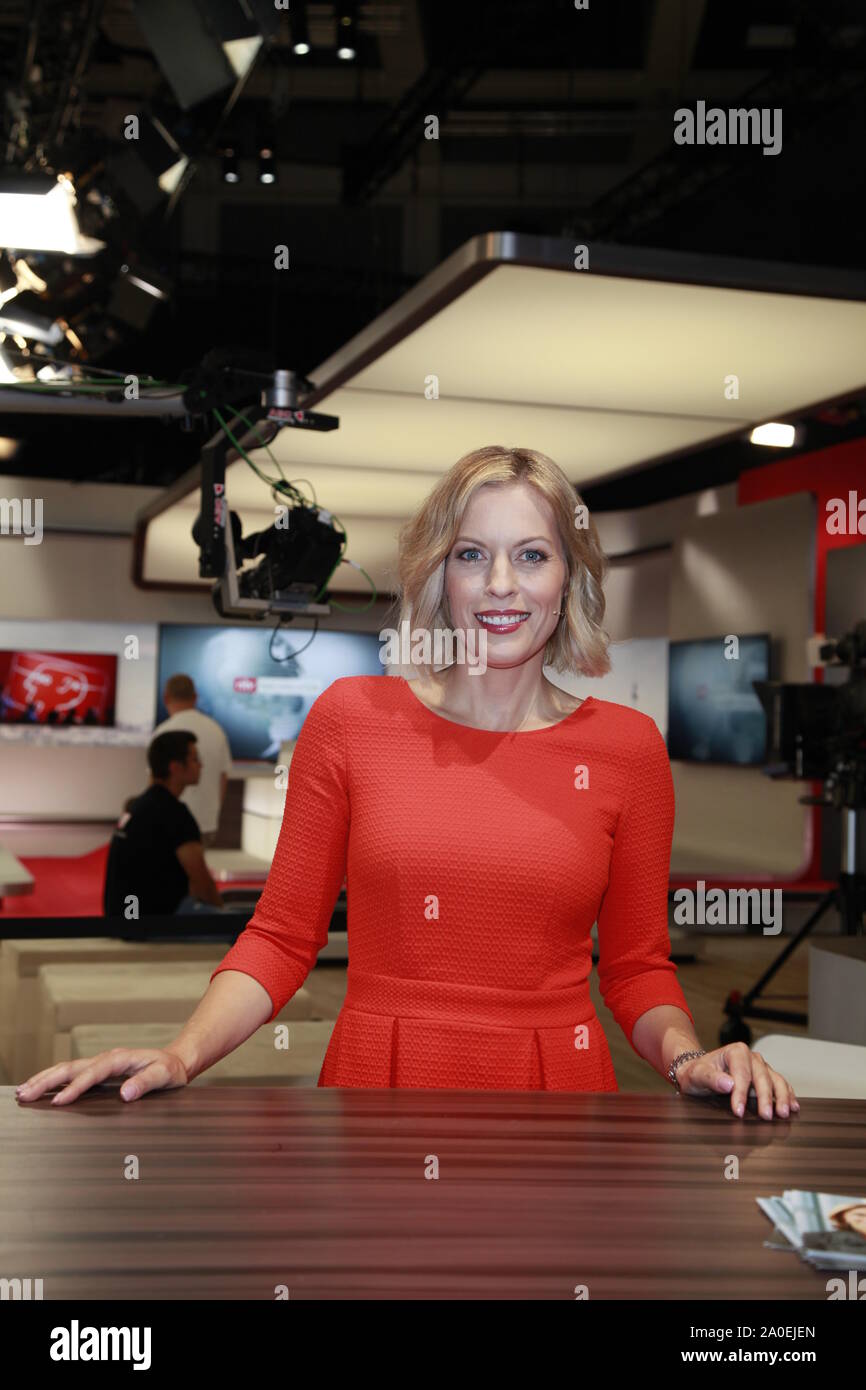 Berlin IFA ntv Moderatorin Jule Gölsdorf 08092019 Foto Wehnert
