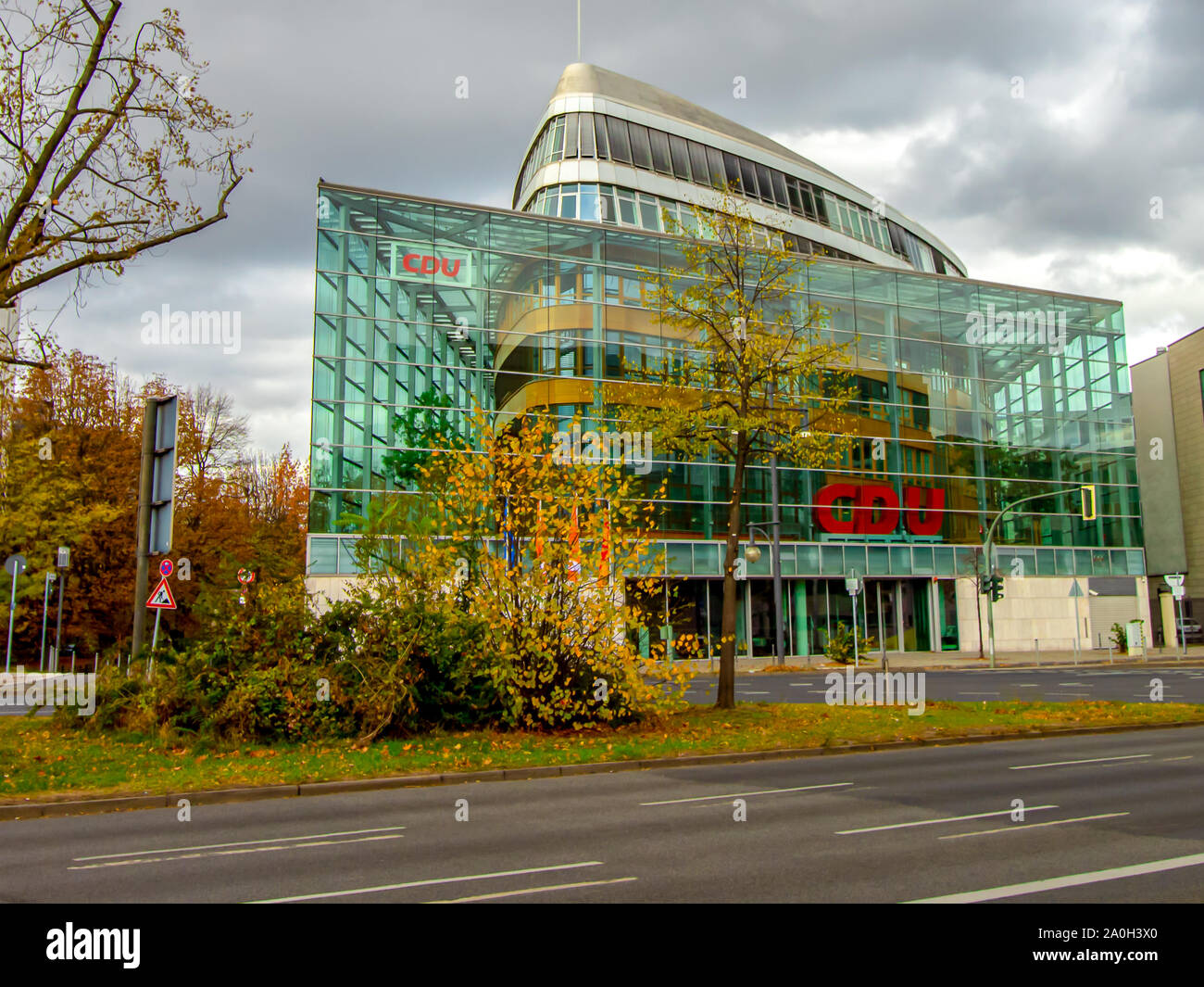 Berlin, Deutschland - 27. Oktober 2019 - Konrad-Adenauer-Haus - Sitz der CDU Stockfoto
