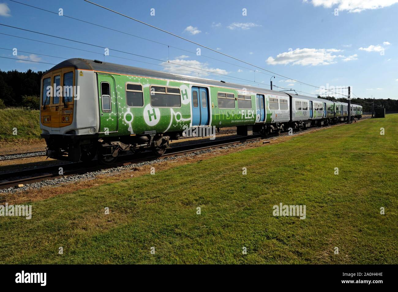 Birmingham Universitäten Prototyp Wasserstoff Brennstoffzelle Hydroflex Zug tun Testläufe bei Quinton Rail Tech Center, Long Marston, Warwickshire Stockfoto