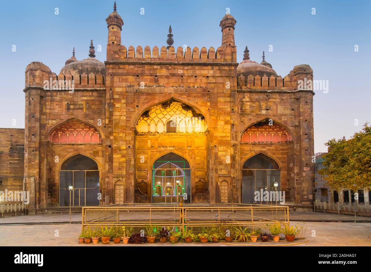 Dharahara Moschee, Varanasi, Uttar Pradesh, Indien Stockfoto