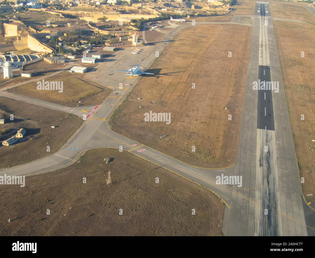 Malta International Airport auf dem Gelände der ehemaligen Militärbasis der RAF Luqa Stockfoto