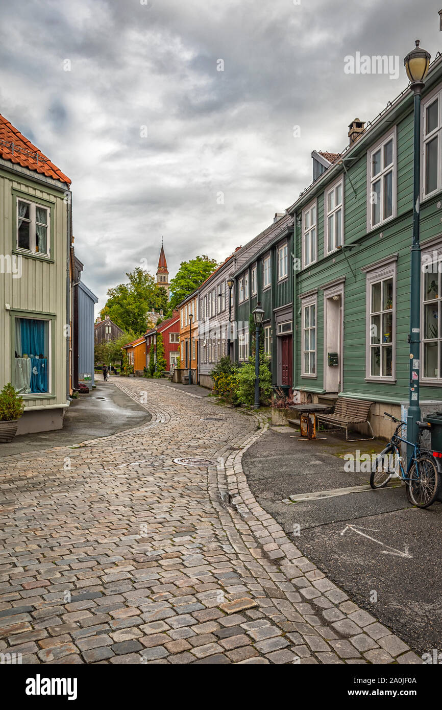 Bakklandet ist eine alte Stadt in der Stadt Trondheim. Stockfoto