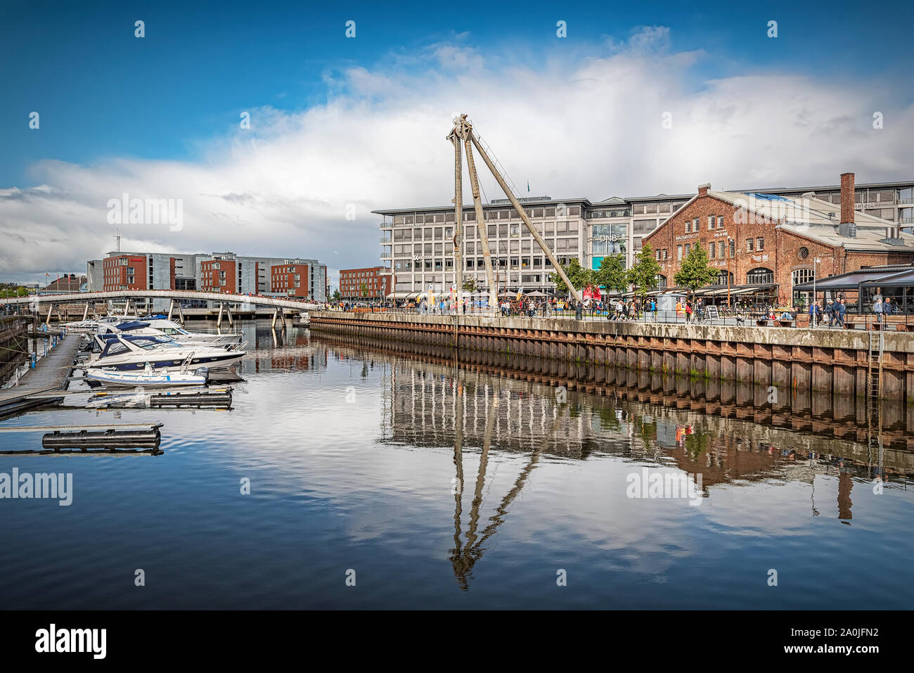 TRONDHEIM, Norwegen - 07 September, 2019: Ein modernes Einkaufszentrum mit 60 Geschäften, in den Gebäuden der alten Werft. Von der Dock außerhalb, Th Stockfoto