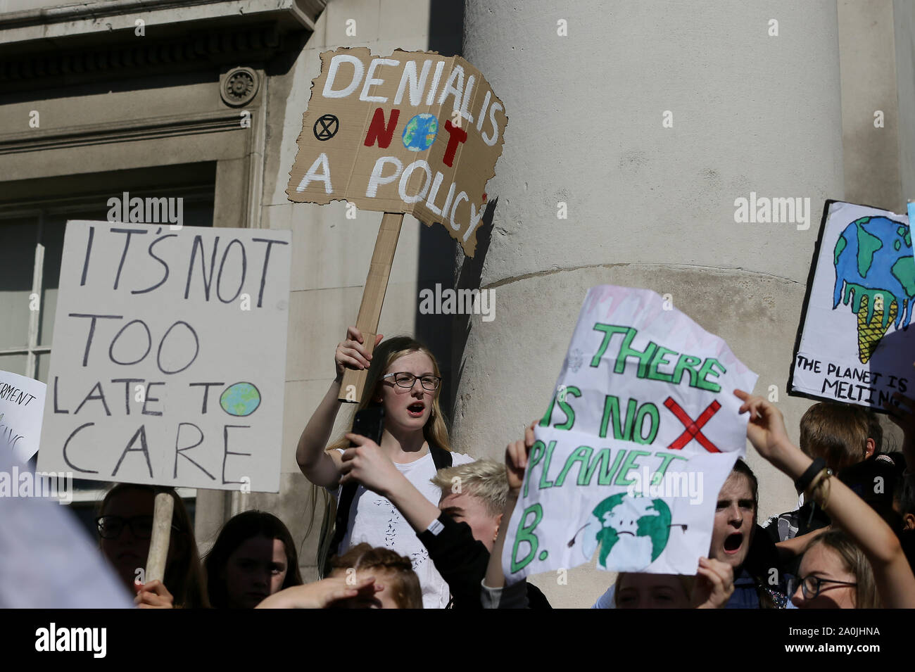 Dominika Ryzwanowicz, 14, besucht einen Protest von Stop Climate Chaos Koalition in Dublin, Irland organisiert. Stockfoto