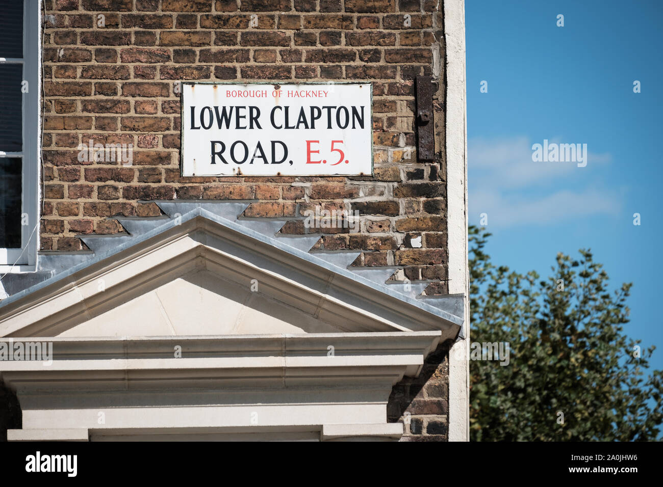 Straßenschild für niedrigere Clapton Road, Hackney, East London, UK Stockfoto