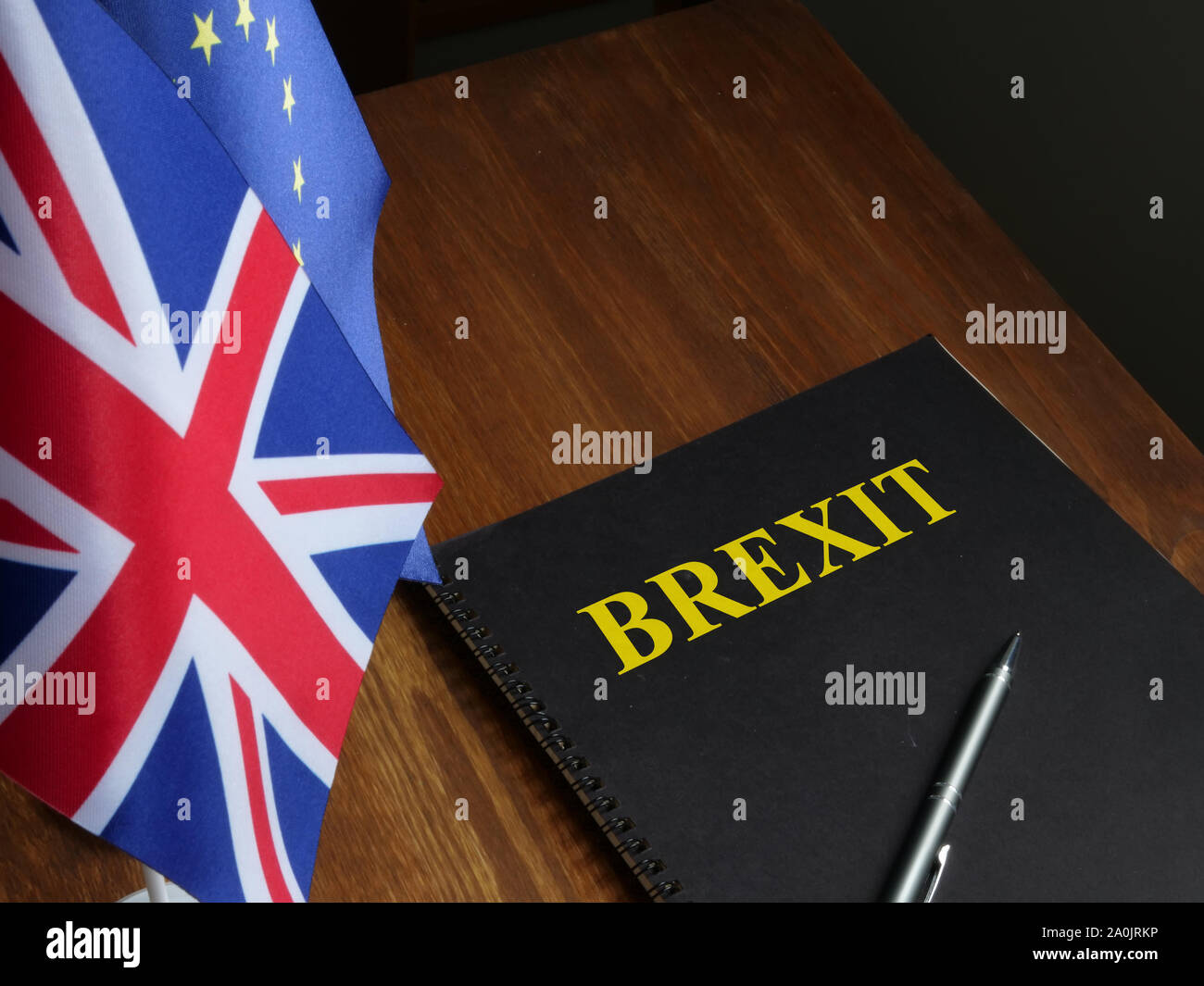 Brexit abkommen und Europa Union Flag mit britischer Flagge. Stockfoto