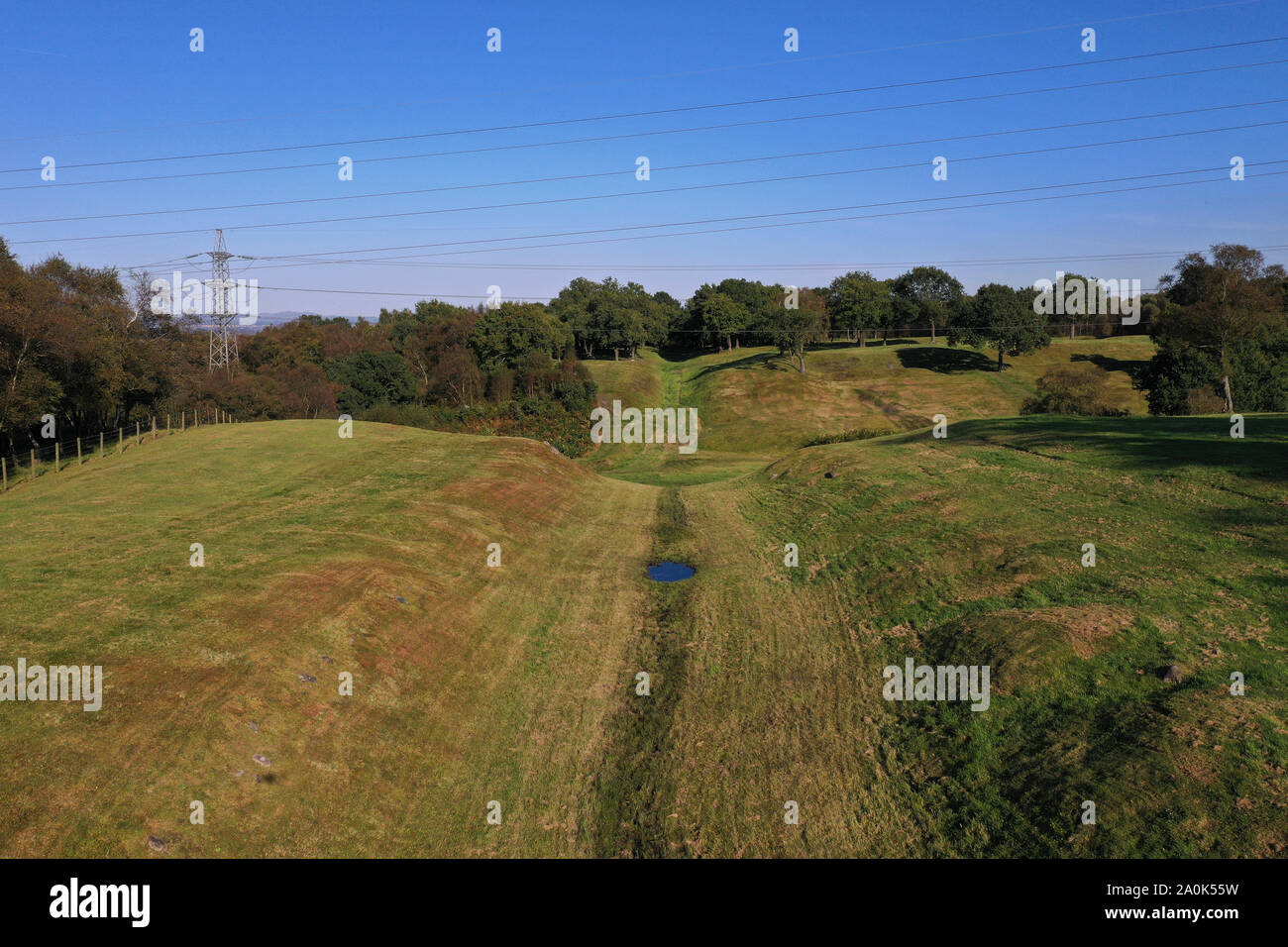 Antenne drone Ansicht des Vallum oder Graben entlang des Antonine Wall Stockfoto