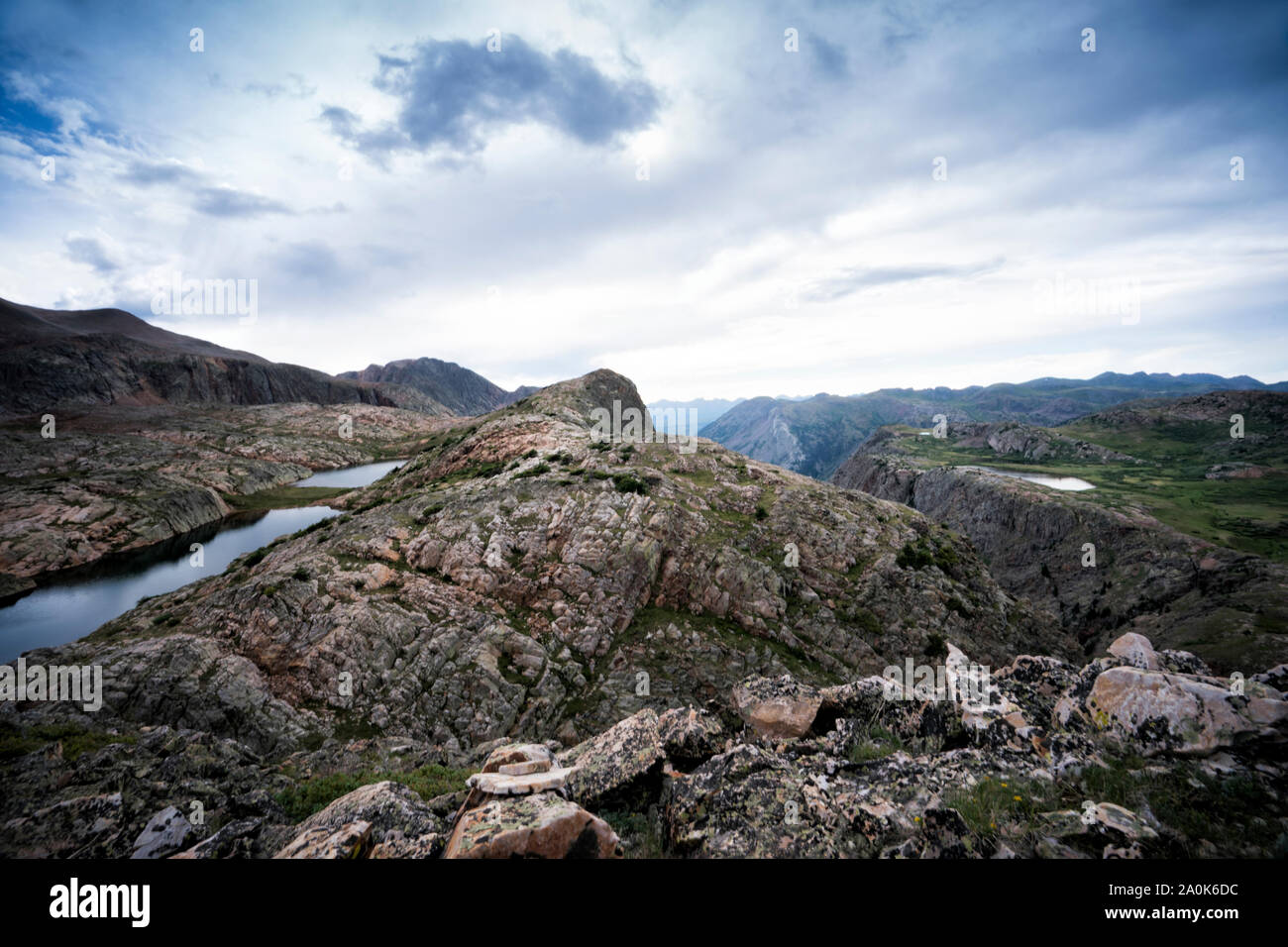 Alpine See in San Juan Berge, die Weminuche Wildnis, Rocky Mountains, Silverton, CO, USA Stockfoto
