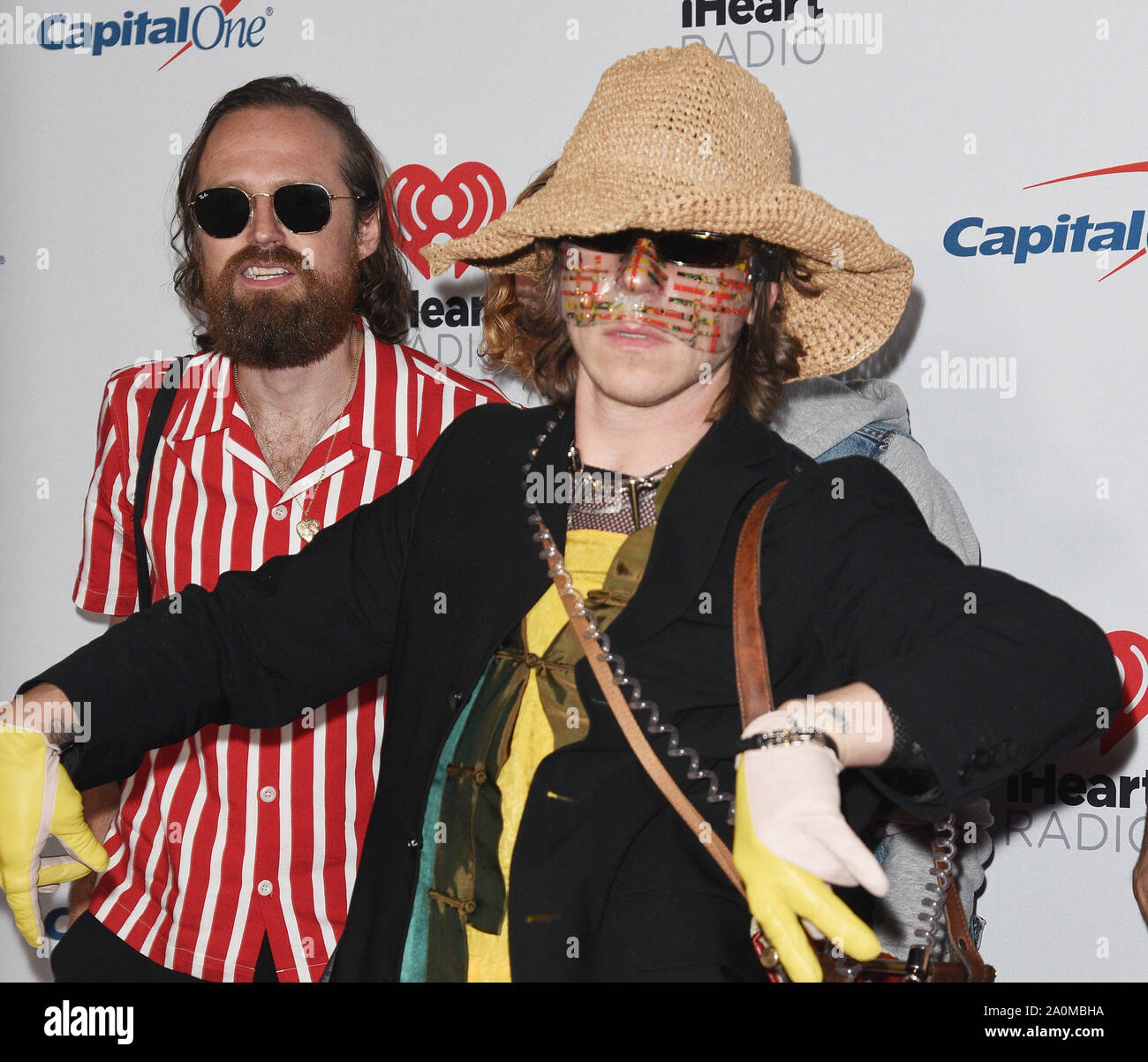 Las Vegas, USA. 20. Sep 2019. Jared Champion, Matt Shultz von Cage The Elephant die iHeartRadio Music Festival bei der T-Mobile Arena am 20. September teilnehmen, 2019 in Las Vegas, Nevada. Foto: imageSPACE/MediaPunch Credit: MediaPunch Inc/Alamy leben Nachrichten Stockfoto