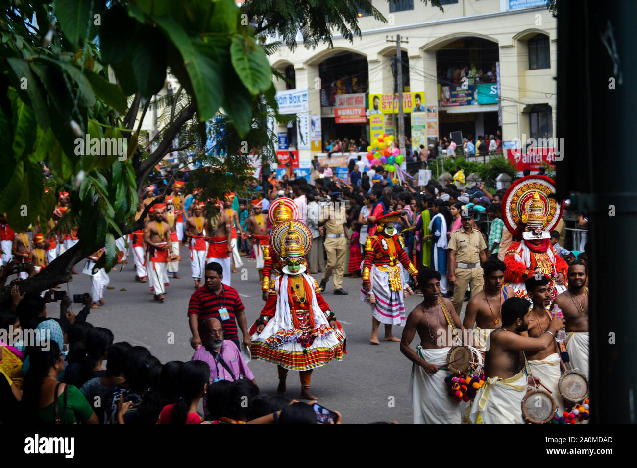 Kathakali Künstler in Onam Prozession, Kerala, Indien Stockfoto